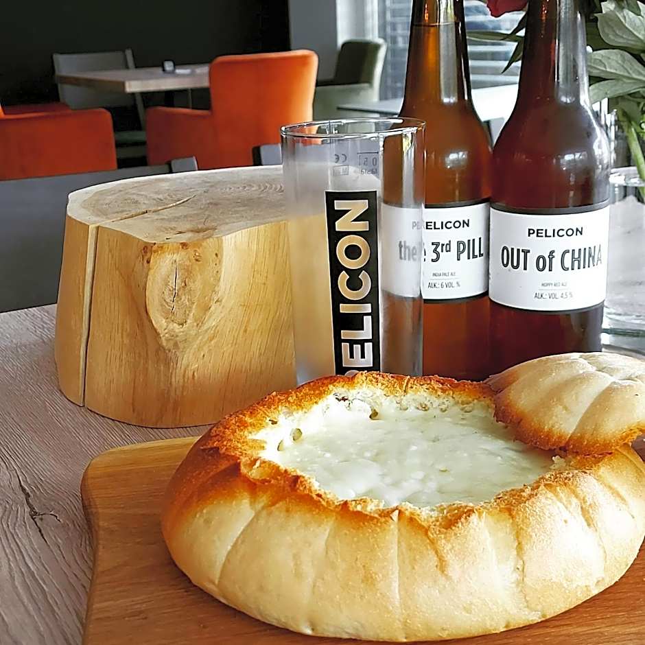 Apartments & Burgers REZIDENCA PIPANOVA