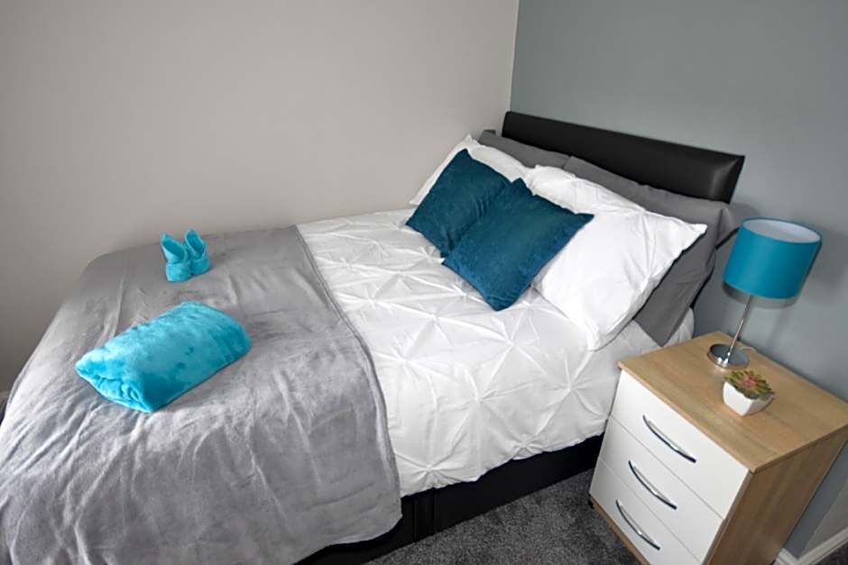 Townhouse @ 32 Penkhull New Road Stoke