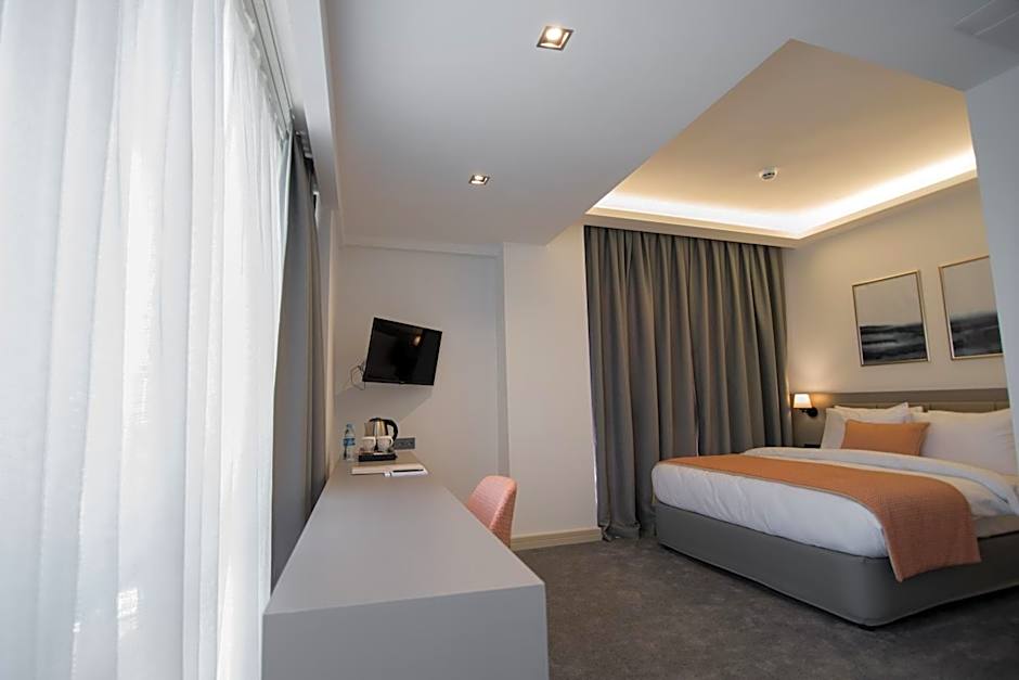 Dovv Hotel Busıness
