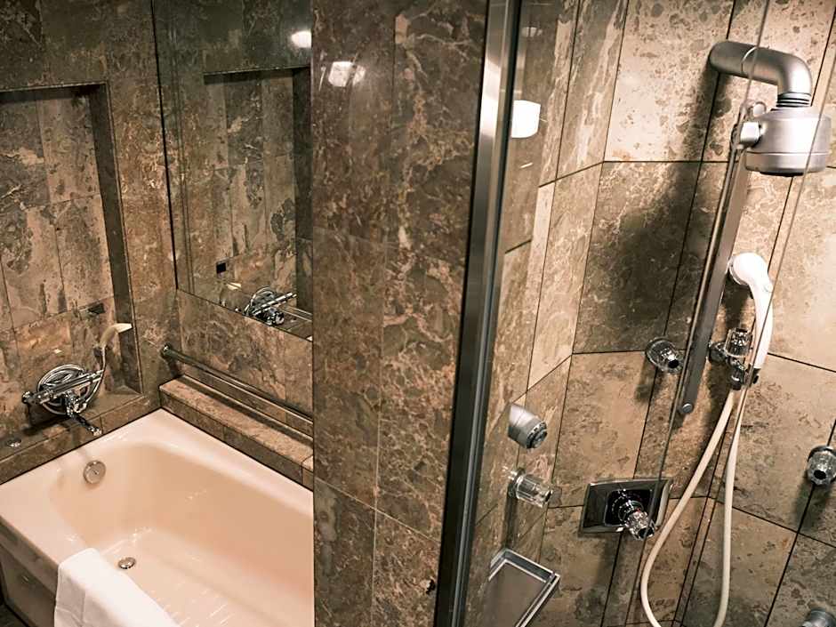 Kurashiki Royal Art Hotel