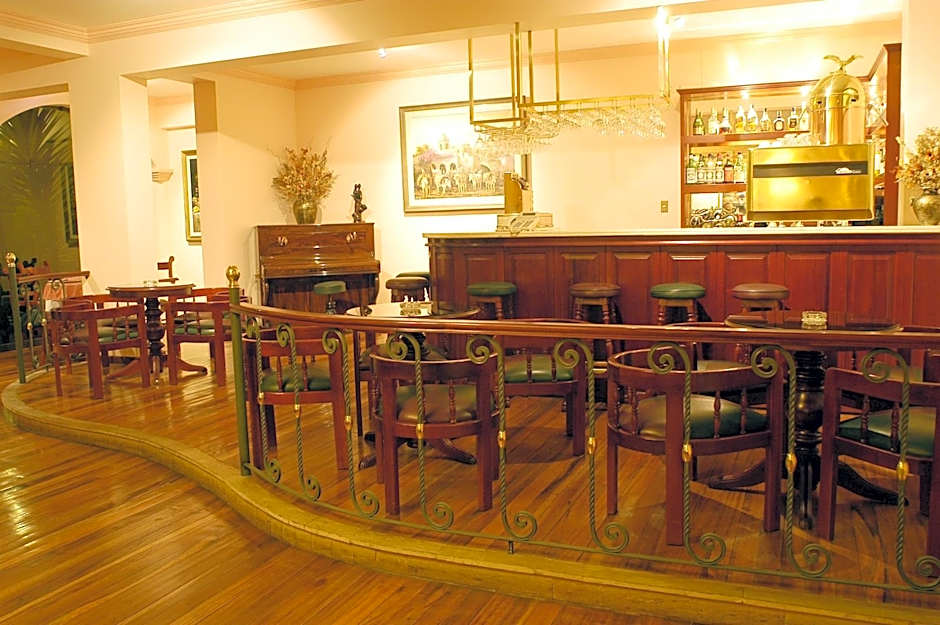 El Cabildo Hotel