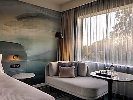 Executive King Room