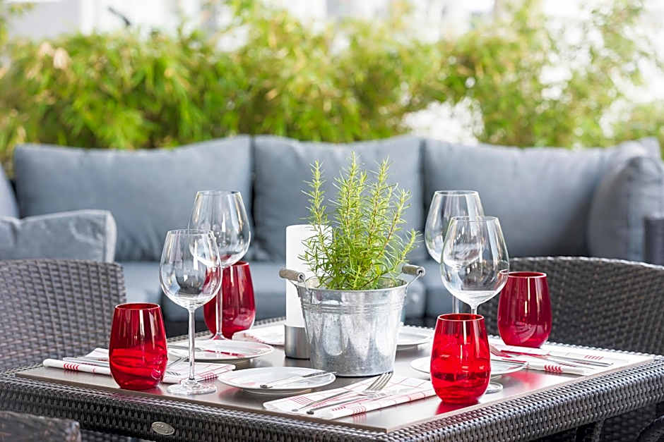 Hotel Wolfsburg Centrum Affiliated by Melia