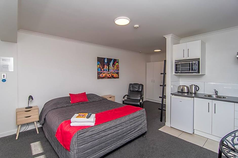 The Hibernian Studio Apartments - 4 Latter Street