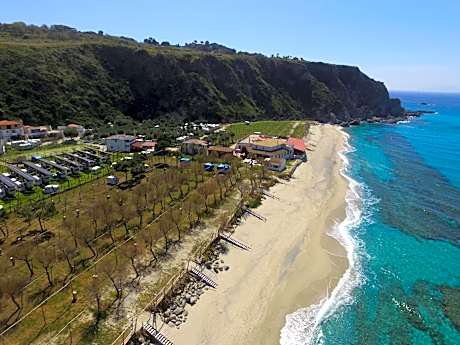Villaggio Camping La Scogliera