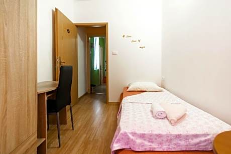 Single Room with Shared Bathroom