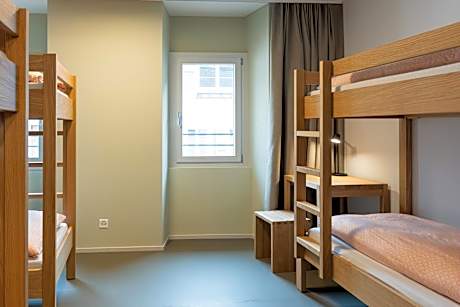 Single Bed in 6-Bed Dormitory Room