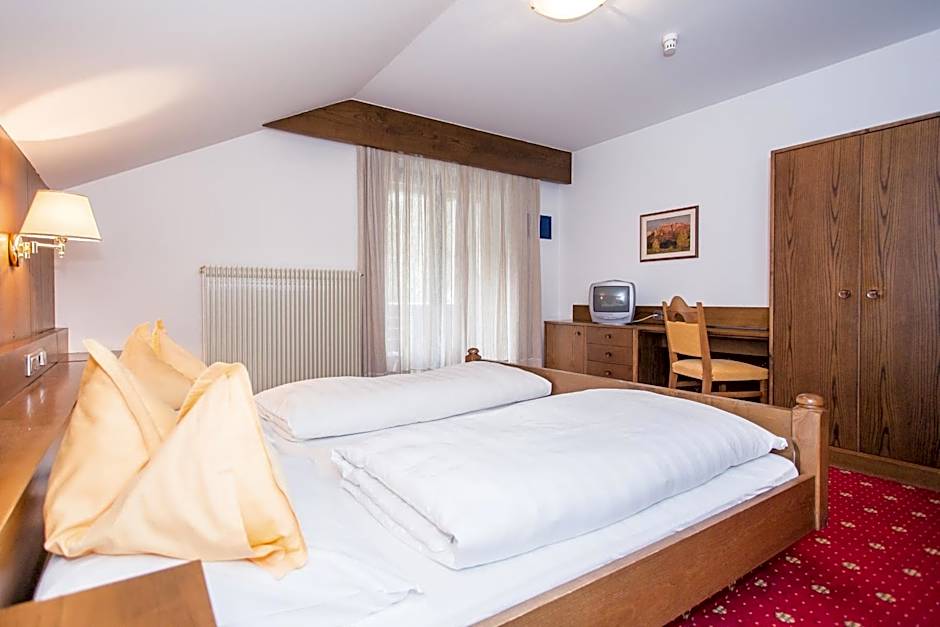 Hotel Am Wolfgrubenersee