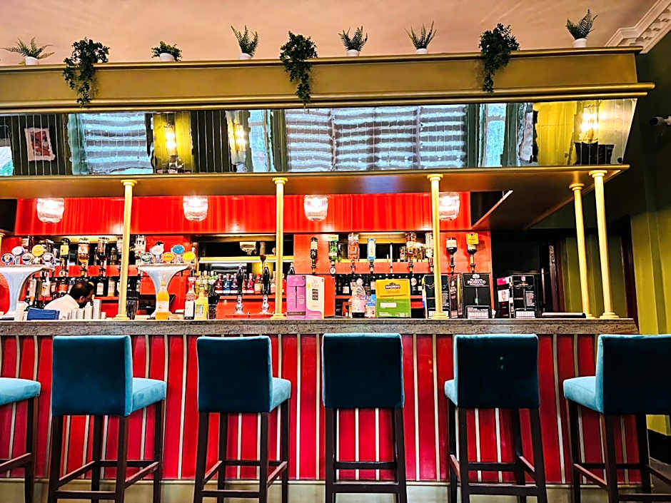 Uno Thames Hotel Maidenhead -Reopened Brand New Again