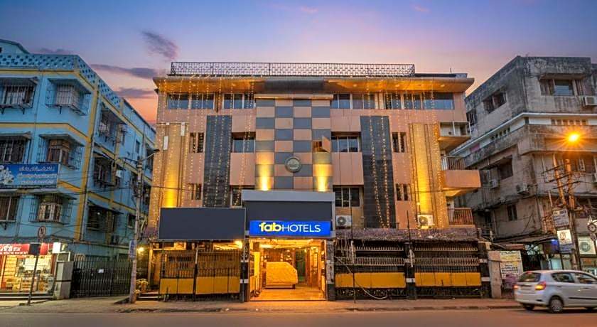 Via Heera Holiday Inn