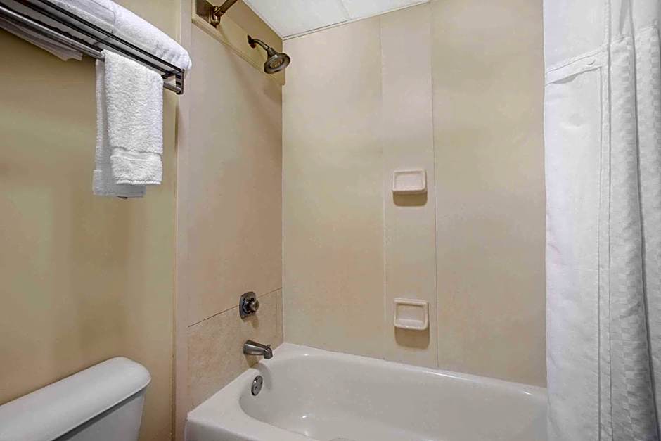 Days Inn by Wyndham Metter