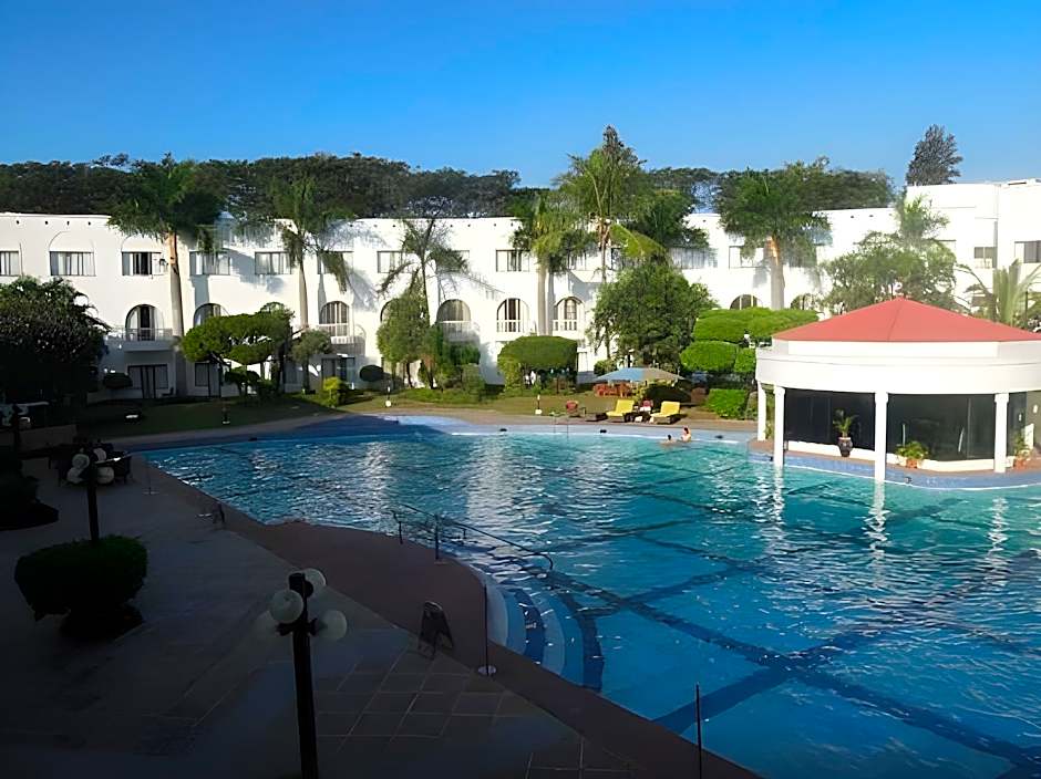 Lemon Tree Hotel Aurangabad