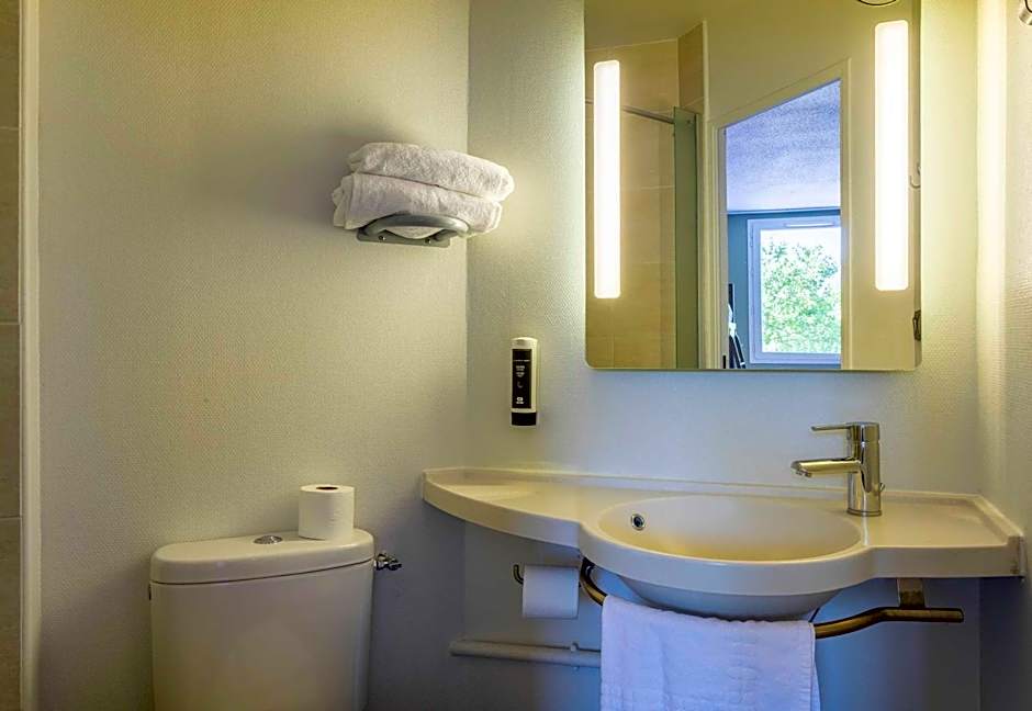 B&B HOTEL Toulon Ollioules