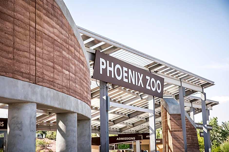 Holiday Inn Express & Suites Phoenix  Tempe By IHG