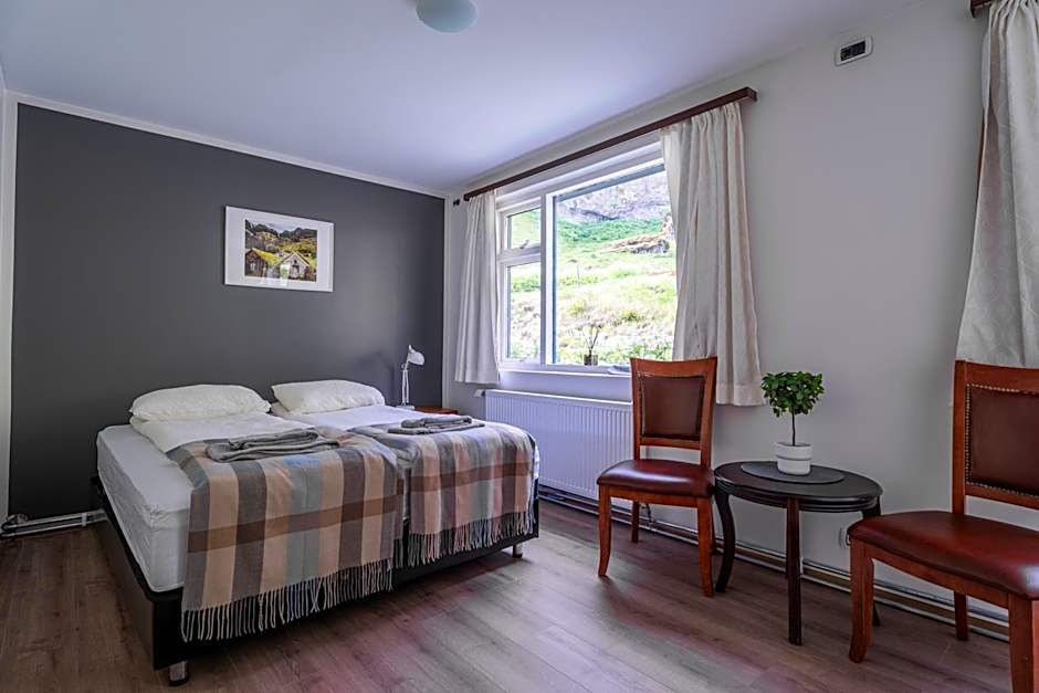 Drangshlid Hotel by Tröll