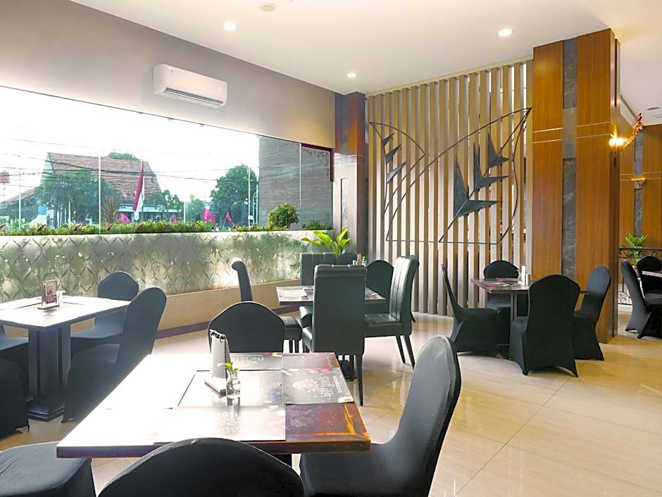Noormans Hotel - Semarang