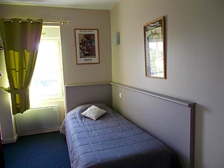 Single Room with Private Bathroom