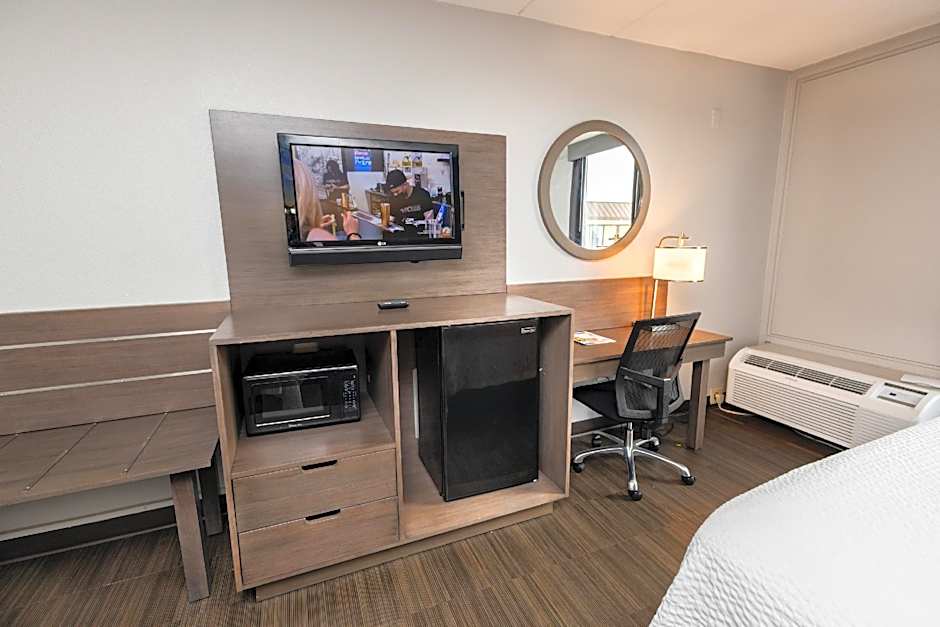 Days Inn by Wyndham Sharonville