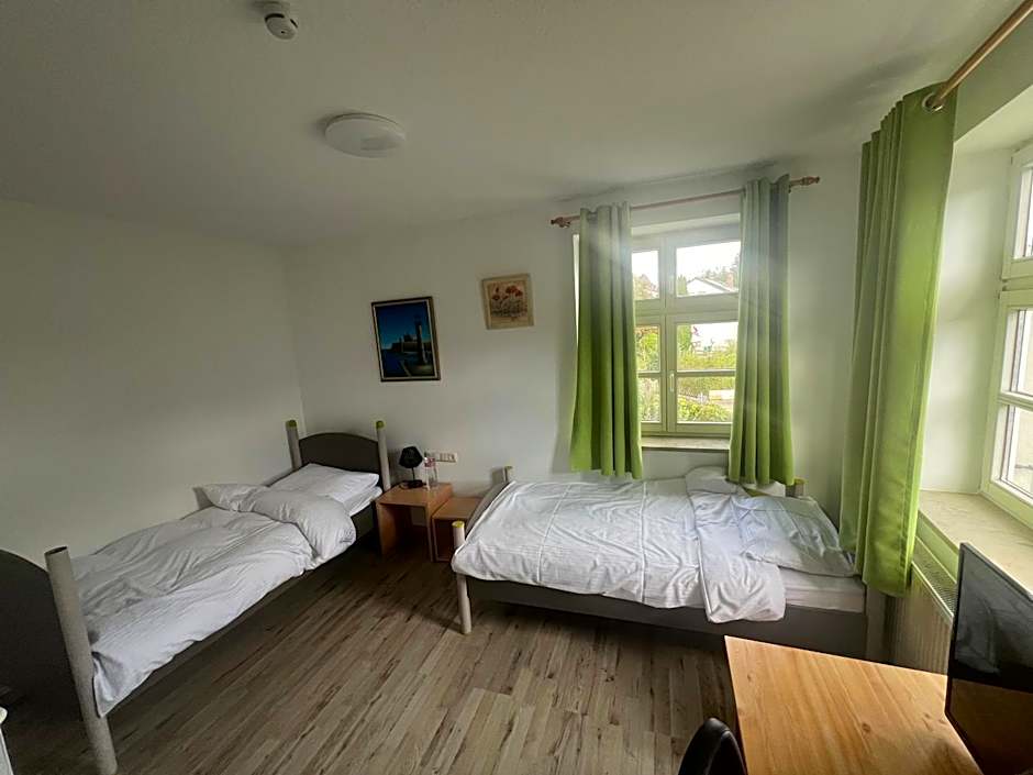 Upper-House Goldener Hirsch