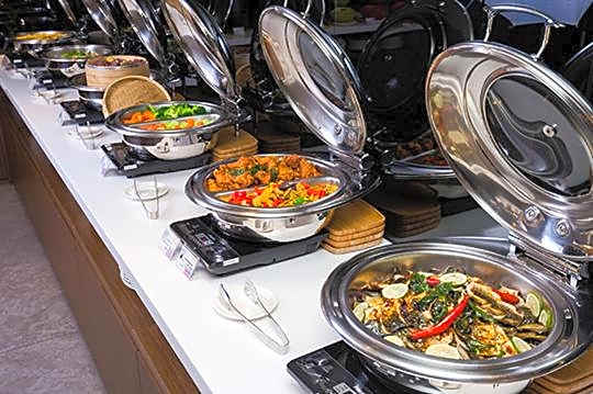 Aeris International Hotel