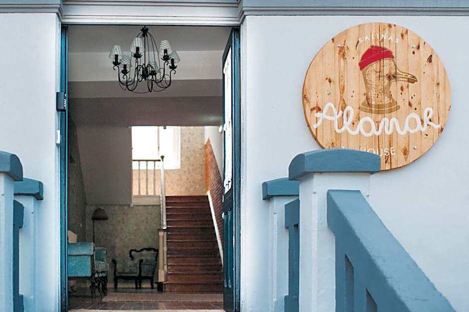 Alamar Salinas House