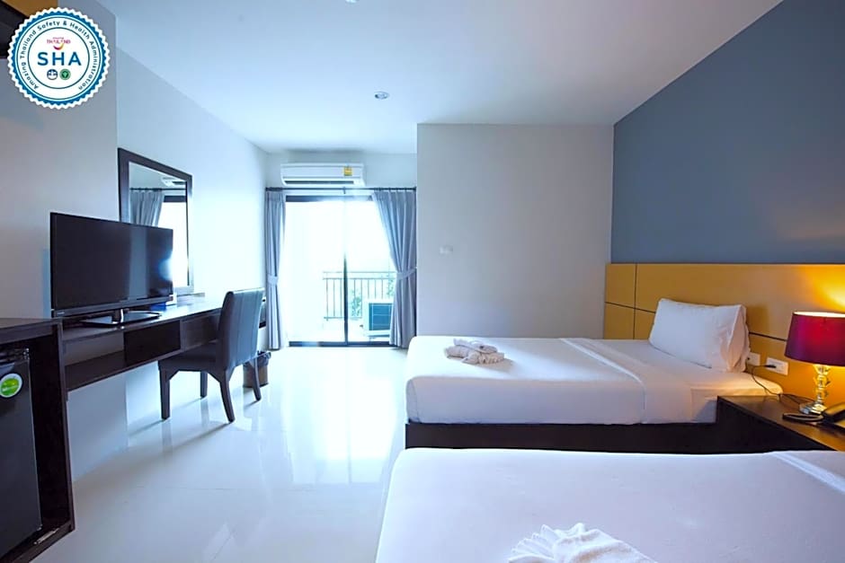 Lee Hotel