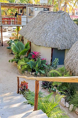 Queen Cabin with Garden View