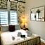 Bayhaven Lodge
