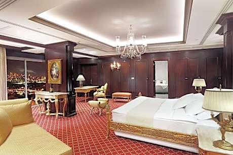 King Penthouse Suite