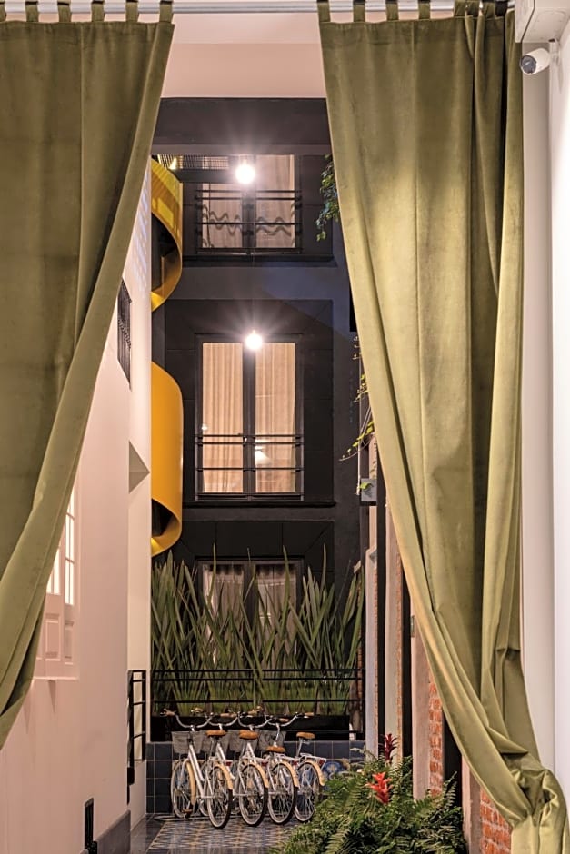 Roso Guest House
