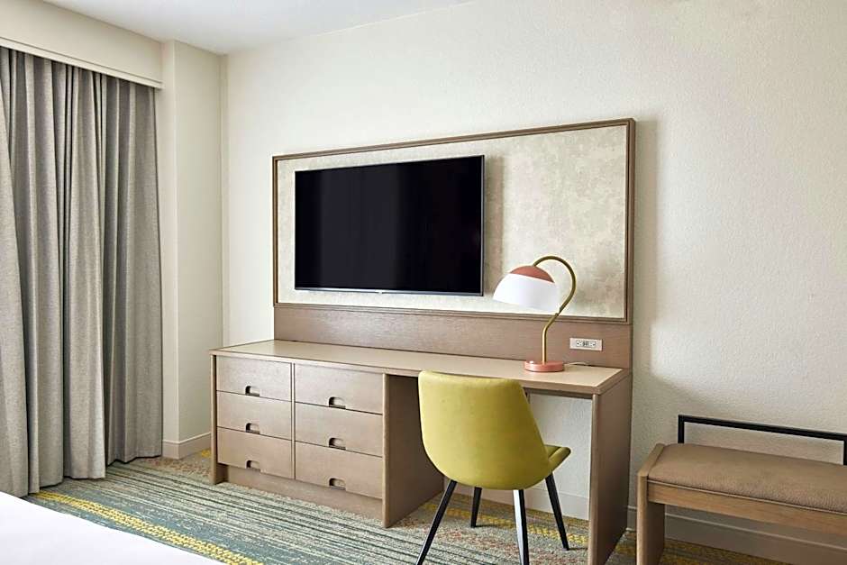 Renaissance Phoenix Glendale Hotel & Conference Center