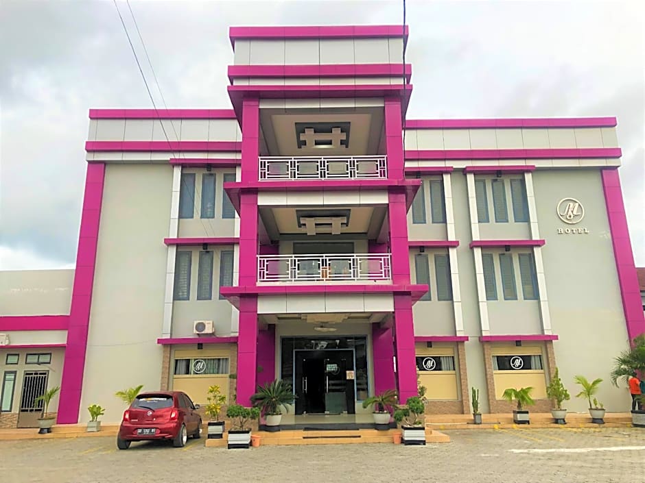 Photo 1 of 50 of MS Hotel Pinrang Mitra RedDoorz