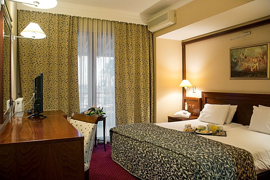 Photo 1 of 5 of Standard 1 Double Bed or 2 Beds, Balcony