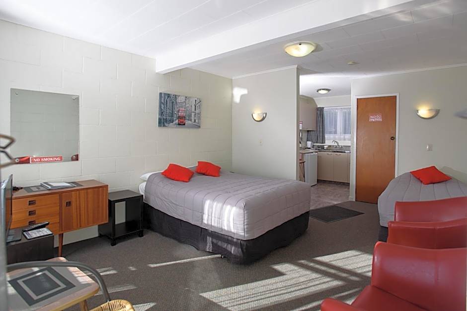 Kauri Lodge Motel