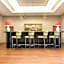 Oak Ray Regency Hotel