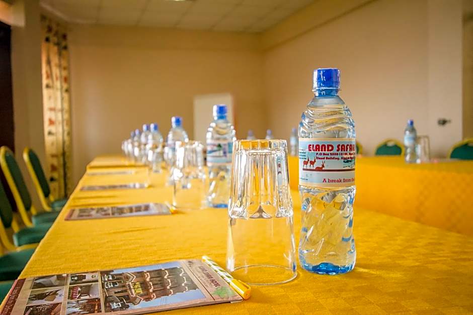 Eland Safari Hotel Nyeri
