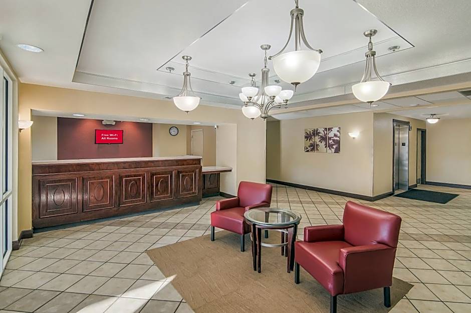 Red Roof Inn & Suites Pensacola East - Milton
