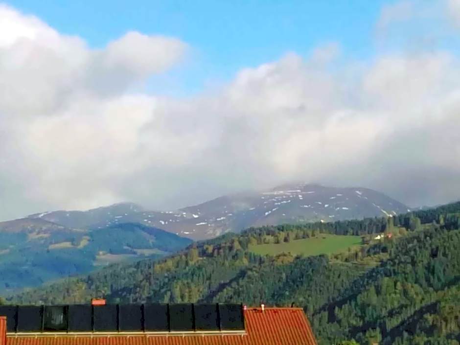 Ferienwohnungen und Zimmer Yassi