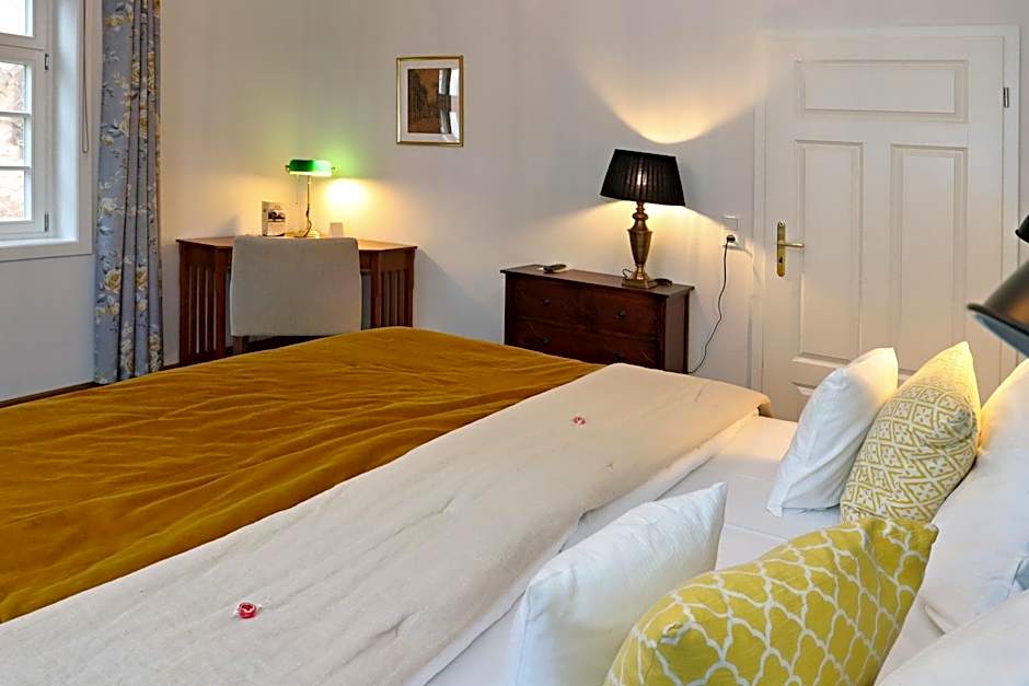 Hotel Vorderburg