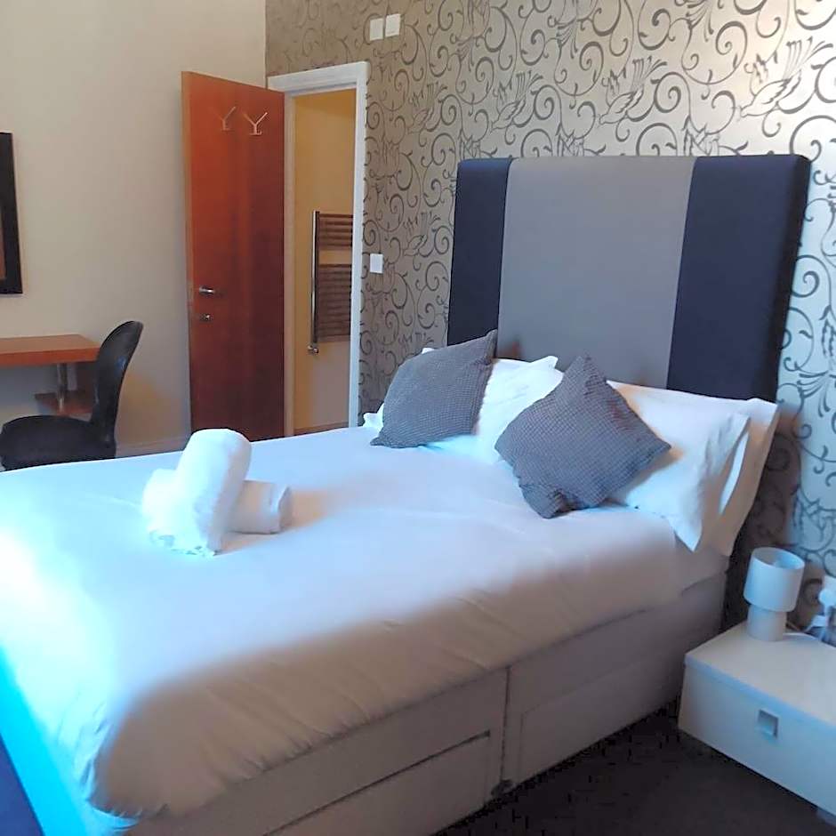 Kensington House Aparthotel