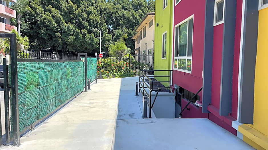 Quintessence ApartHotel