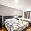 Motel 6-Laredo, TX - North I-35