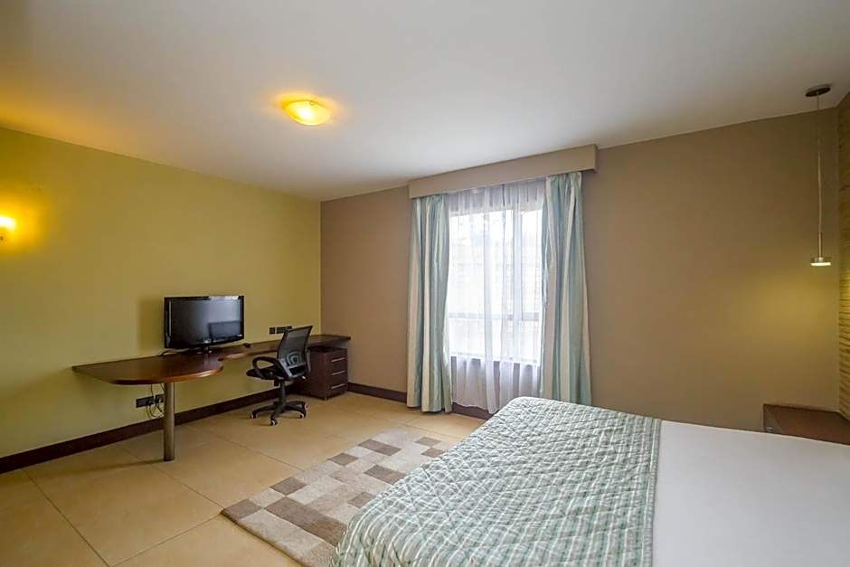 Taarifa Suites by Dunhill Serviced Apartments