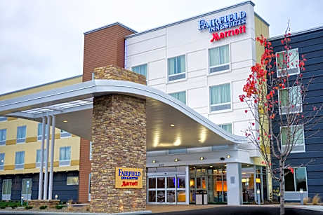 Fairfield Inn & Suites by Marriott Canton South