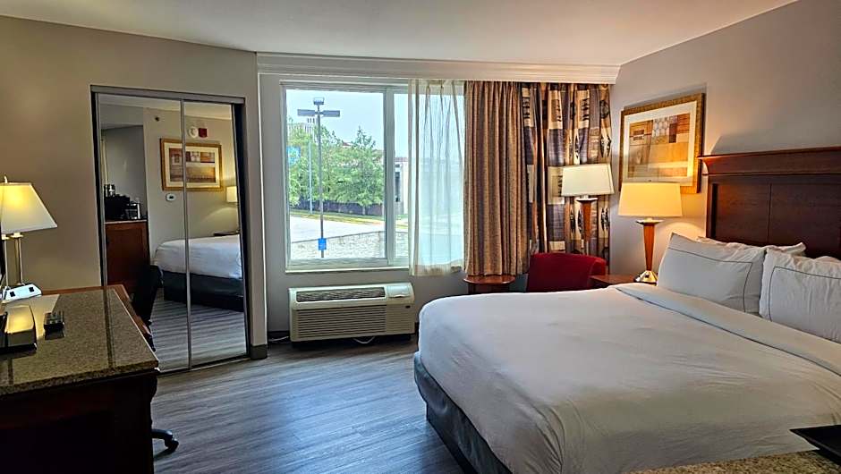 DoubleTree By Hilton Jefferson City