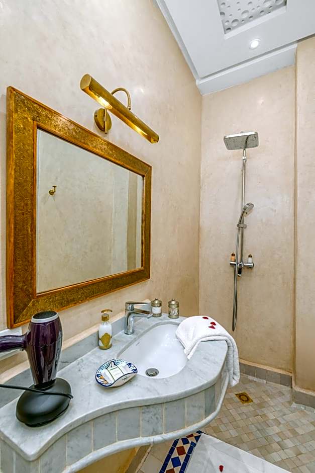 Riad Diamond Of Marrakech & Spa