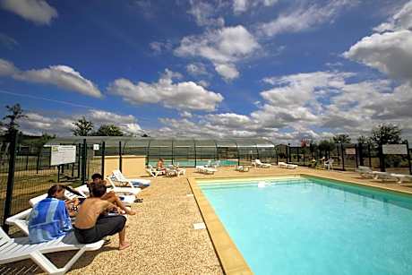 Terres de France - Les Hameaux de Miel