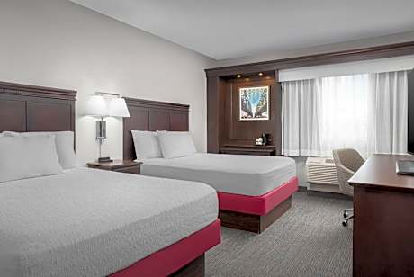 Queen Room with Two Queen Beds - Hearing Access/Non-Smoking