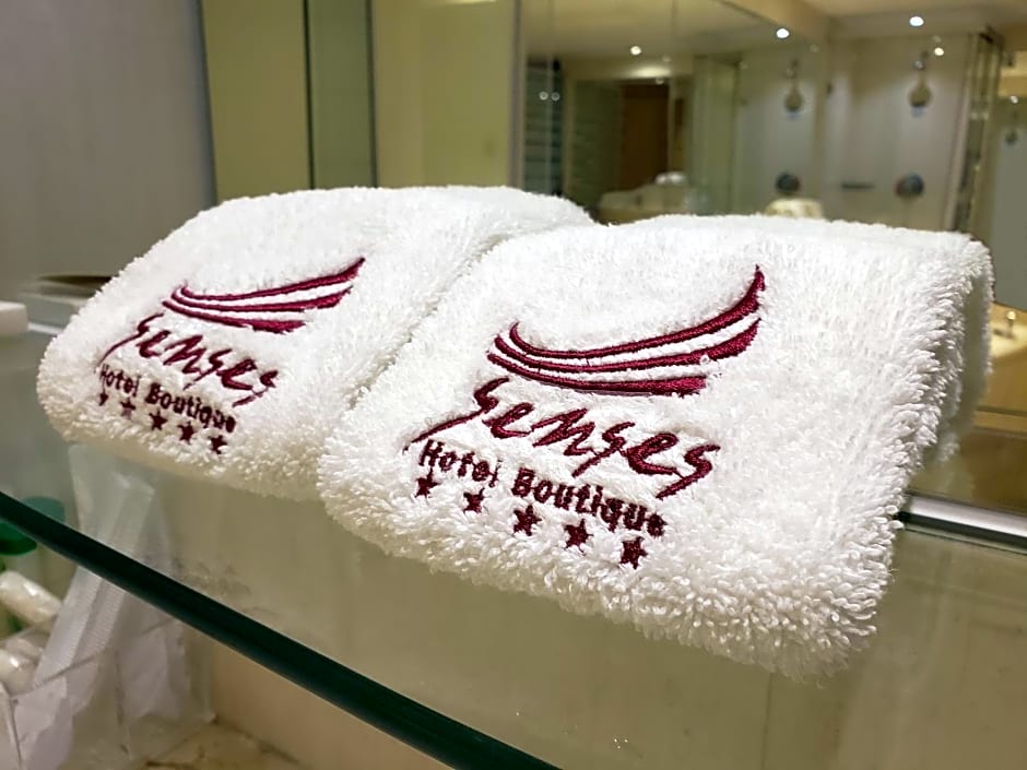 Senses Hotel Boutique Plaza