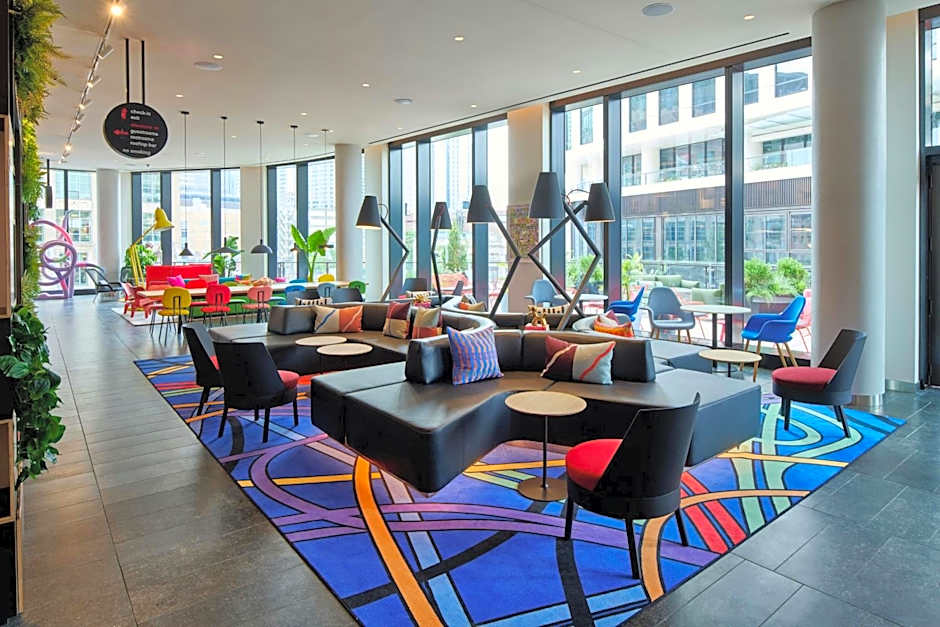 citizenM Boston Back Bay